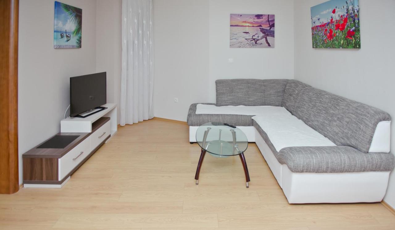 Apartments Domane Nenad Неум Екстериор снимка