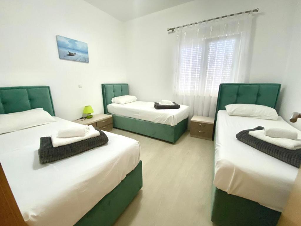Apartments Domane Nenad Неум Екстериор снимка