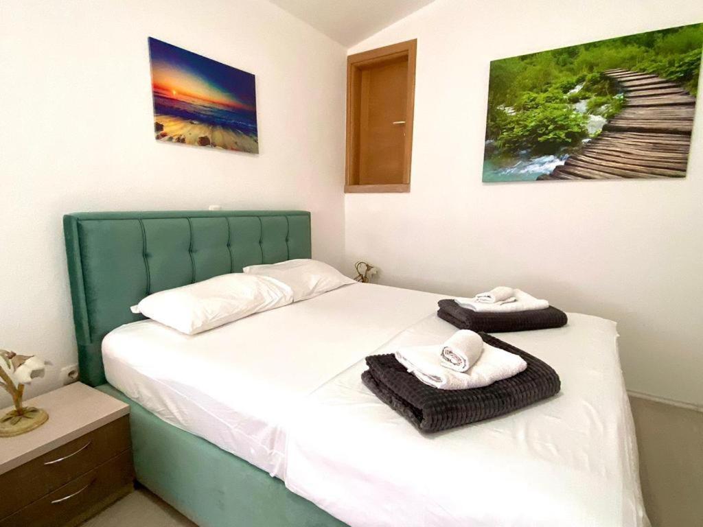 Apartments Domane Nenad Неум Екстериор снимка