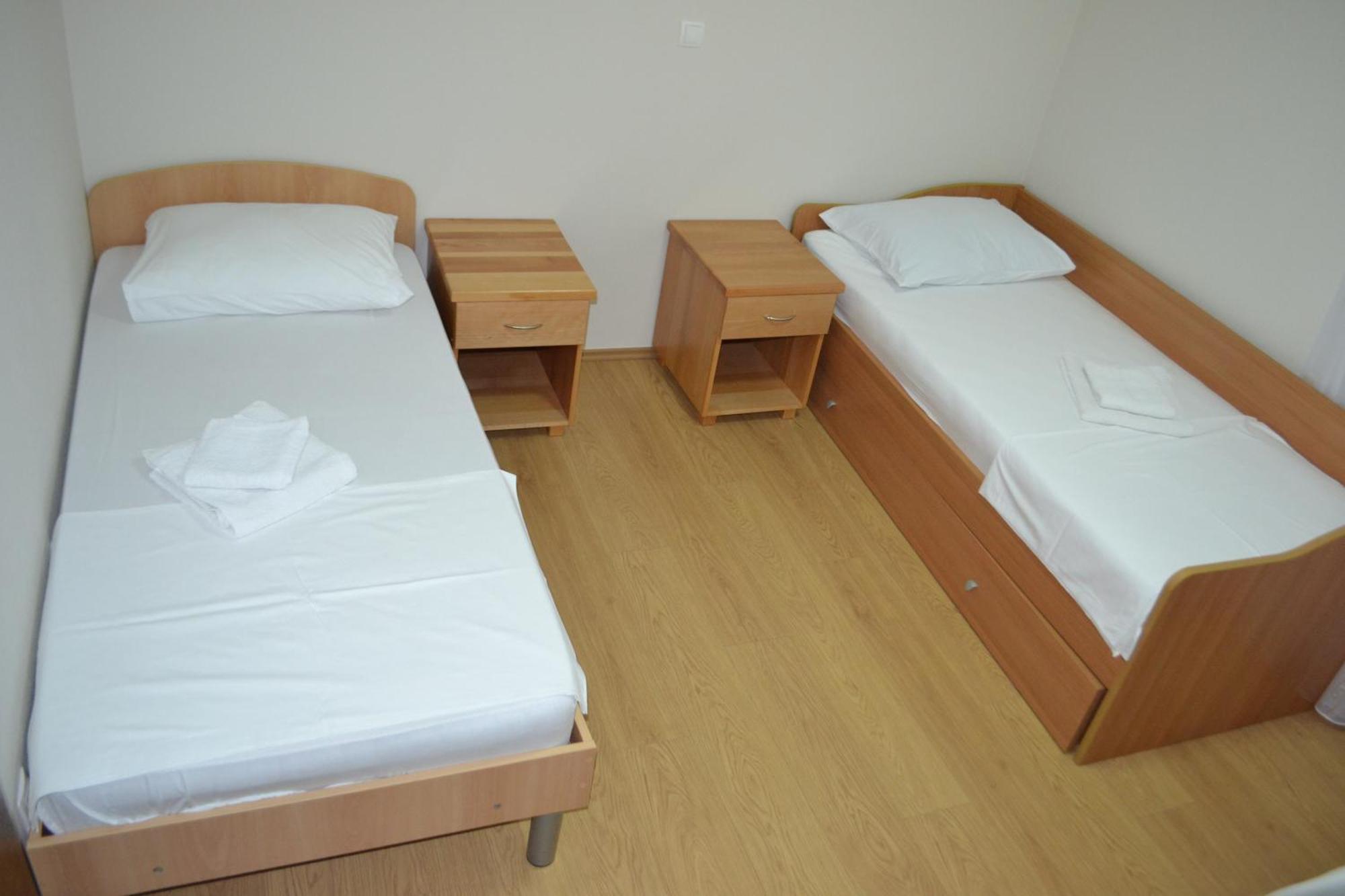 Apartments Domane Nenad Неум Екстериор снимка