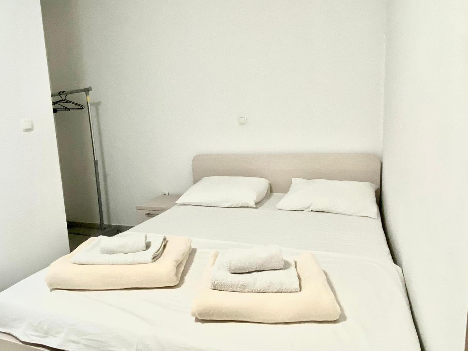 Apartments Domane Nenad Неум Стая снимка